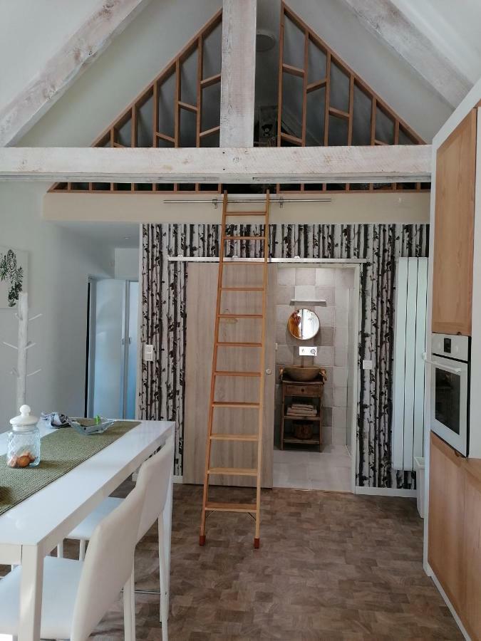 Logement En Campagne Urville-Nacqueville 외부 사진